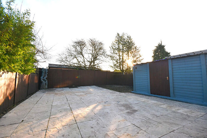 3 Bedroom Semi Detached House To Rent In Stretton Road, Wolston Village, CV8