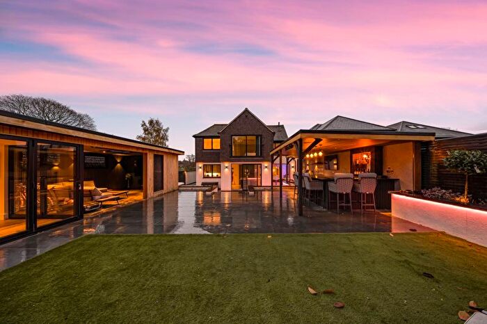 4 Bedroom Detached House For Sale In Birchwood Road, Wilmington, DA2