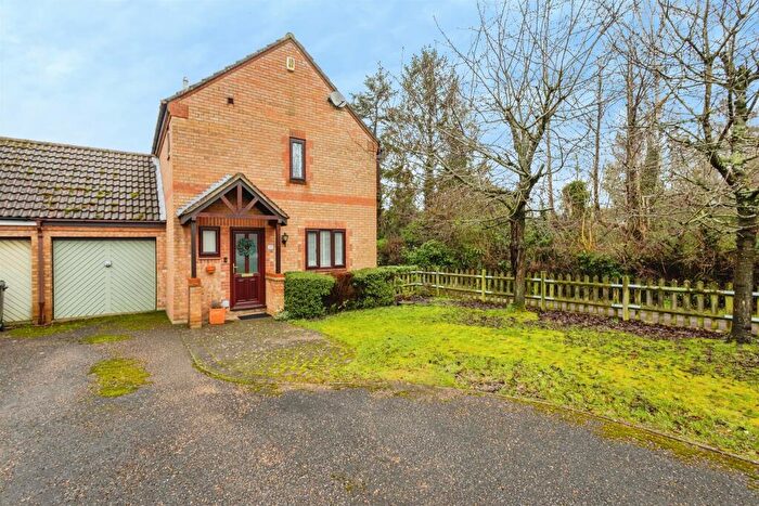 3 Bedroom Detached House For Sale In Pound Lane, Bugbrooke, Northampton, NN7