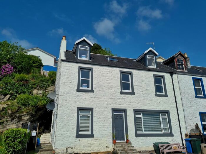 2 Bedroom Flat For Sale In Barmore Road, Argyll, Scotland, Tarbert, PA29