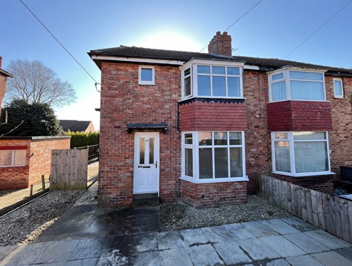 3 Bedroom Semi-Detached House For Sale In Sutton Avenue, Catterick Garrison, DL9