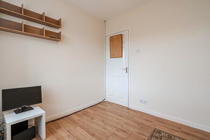 3 Bedroom Bungalow For Sale In Westfield Road, Bolton, Lancashire, BL3