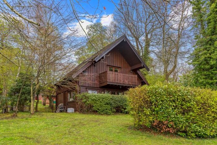 2 Bedroom Detached House For Sale In Harleyford, Henley Road, Marlow, SL7
