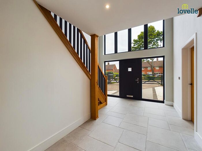 5 Bedroom Detached House For Sale In Thornton Road, North Owersby, LN8