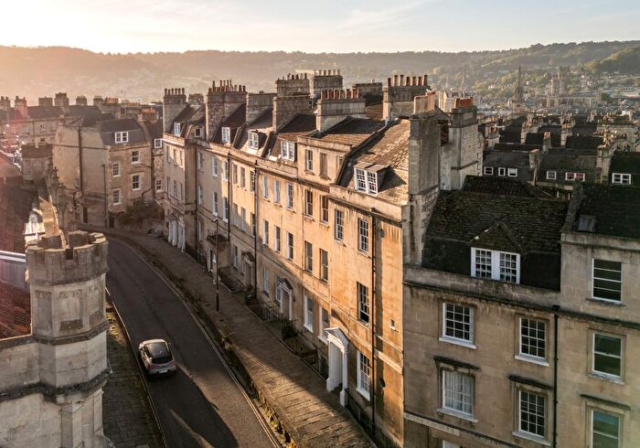1 Bedroom Flat For Sale In Brunswick Place, Bath, BA1