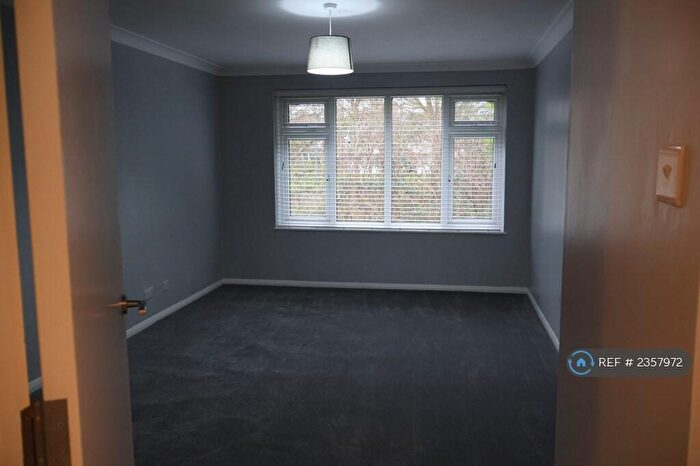 2 Bedroom Flat To Rent In Gothic Way, Arlesey, SG15