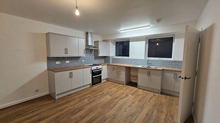 3 Bedroom Flat To Rent In South Walk, Yate, Bristol, BS37