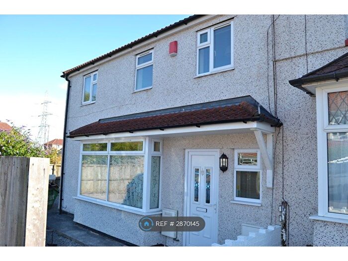 5 Bedroom End Terrace House To Rent In Sixth Avenue, Bristol, BS7