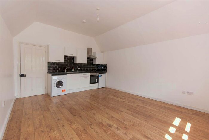 2 Bedroom Flat To Rent In The Hoystings, Old Dover Road, Canterbury, CT1