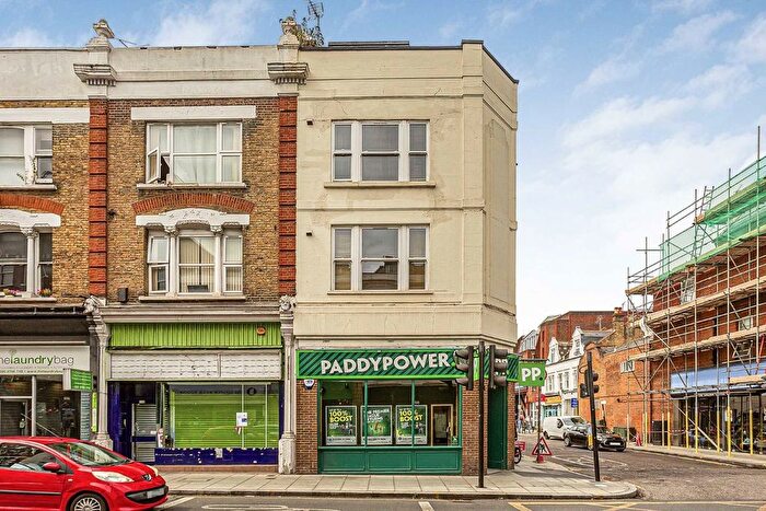 1 Bedroom Flat To Rent In Putney High Street, London, SW15
