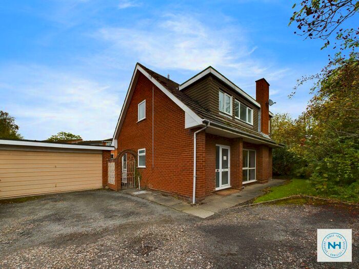 4 Bedroom Detached House To Rent In Forest Road, Loughborough, LE11