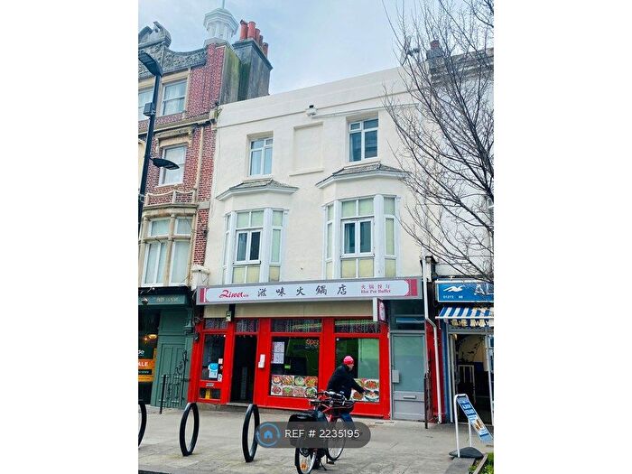 1 Bedroom Flat To Rent In Queens Road, Brighton, BN1