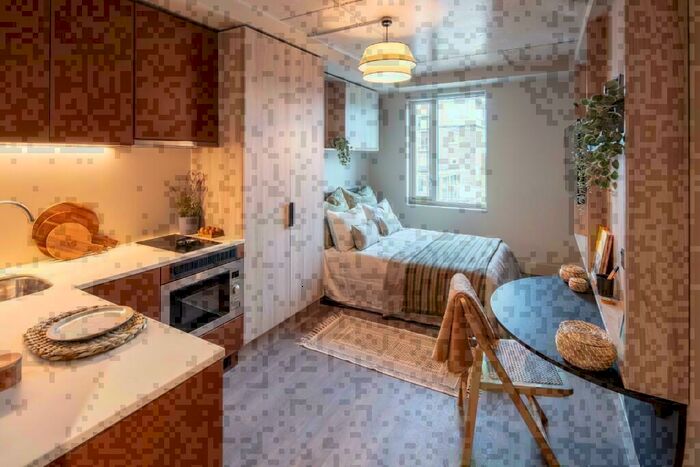 Studio To Rent In Chatfield Road, London, SW11