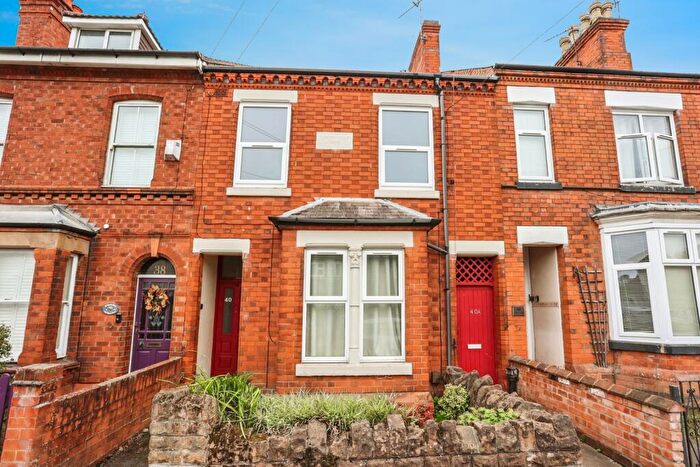 3 Bedroom Town House For Sale In Beacon Road, Loughborough, Leicestershire, LE11