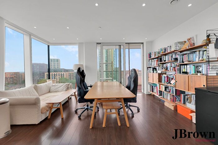 2 Bedroom Flat To Rent In Kingly Building, London, London, London, N4