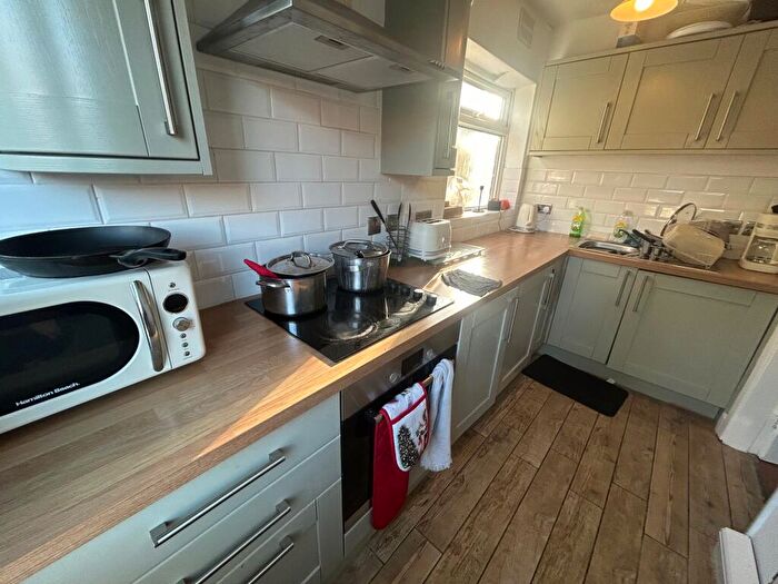 3 Bedroom House To Rent In The Mount, Birmingham., B23