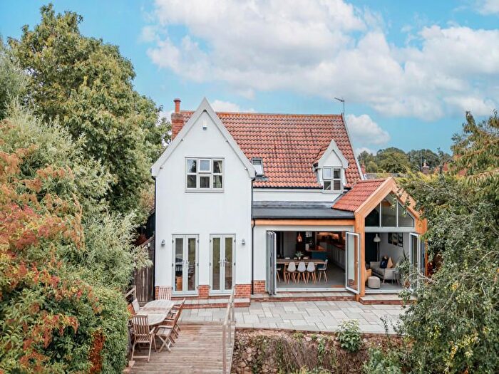 4 Bedroom Detached House For Sale In Charsfield, Woodbridge, IP13