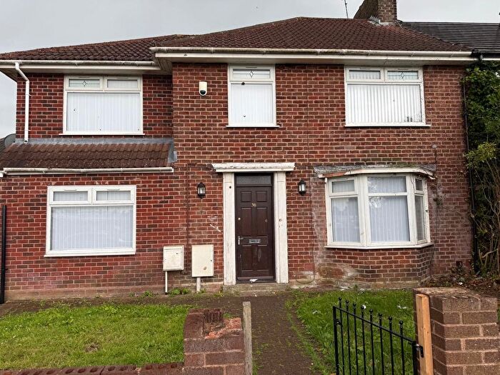 4 Bedroom Semi-Detached House To Rent In Swinbrook Green, Liverpool, L11