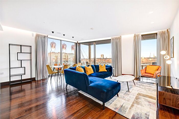 3 Bedroom Flat To Rent In Kings Gate, Kings Gate Walk, Westminster, London, SW1E