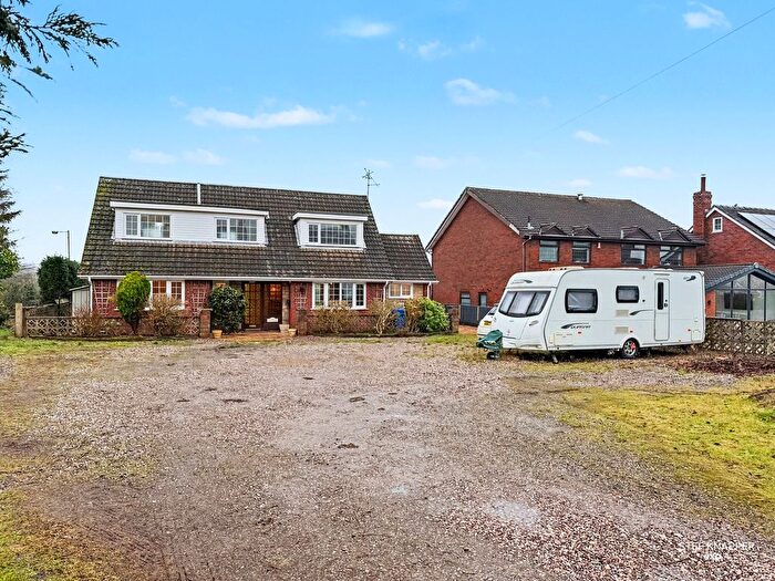 5 Bedroom Detached House For Sale In Bull Lane, Stoke-On-Trent, ST8