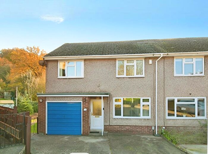 3 Bedroom Semi-Detached House For Sale In Llanover Close, Newport, NP20