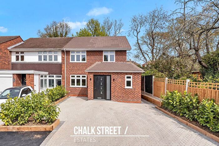 4 Bedroom End Terrace House For Sale In Wray Close, Hornchurch, RM11