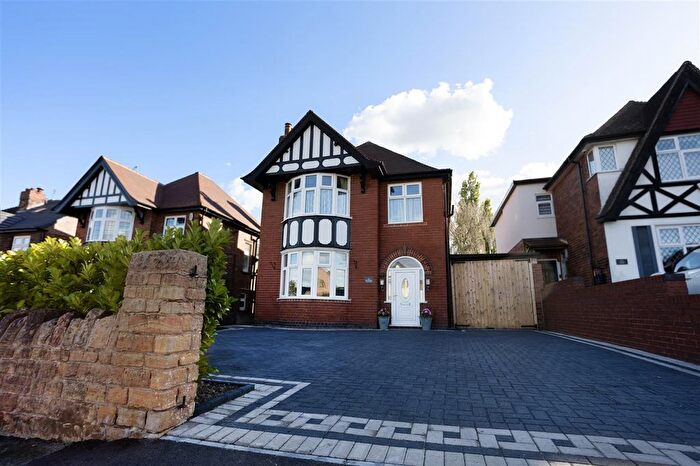 4 Bedroom Detached House For Sale In Cromford Road, Langley Mill, Nottingham, NG16