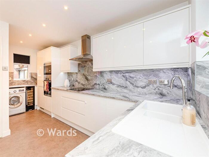 4 Bedroom Detached House For Sale In Durndale Lane, Northfleet, Gravesend, Kent, DA11