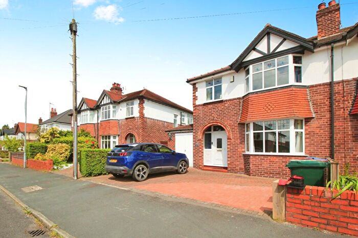 3 Bedroom Semi-Detached House To Rent In Fieldway, Chester, CH2