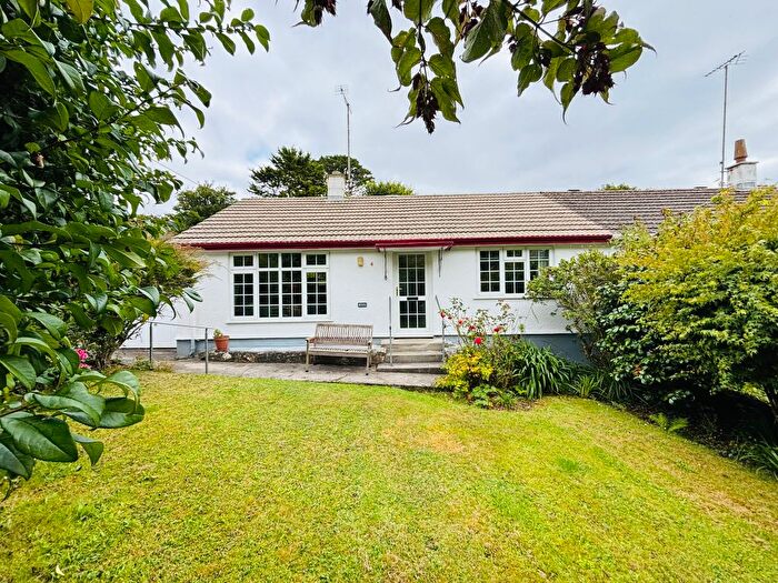 2 Bedroom Semi-Detached Bungalow To Rent In Paul Lane Bungalows, Mousehole, TR19