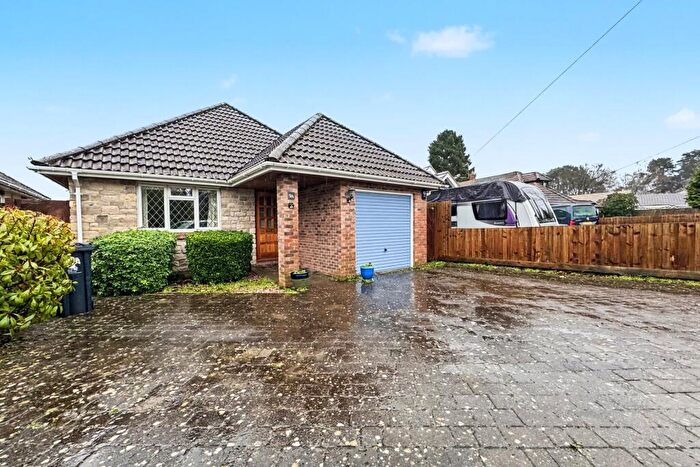 3 Bedroom Detached Bungalow For Sale In Ferndown, BH22
