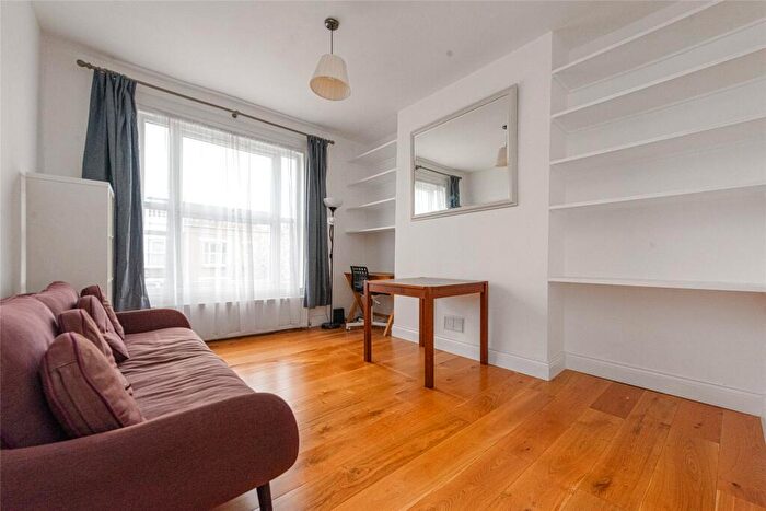 1 Bedroom Apartment To Rent In Arthur Road, Holloway, London, N7