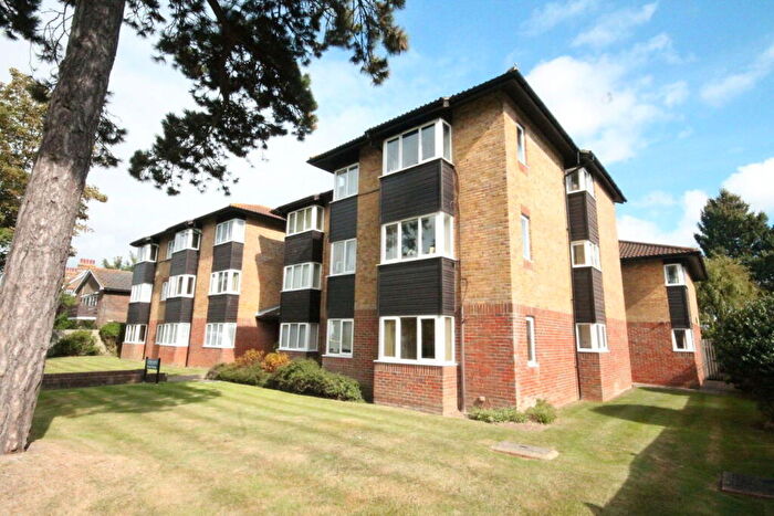 1 Bedroom Retirement Property For Sale In Buckingham Road, Shoreham By Sea, BN43
