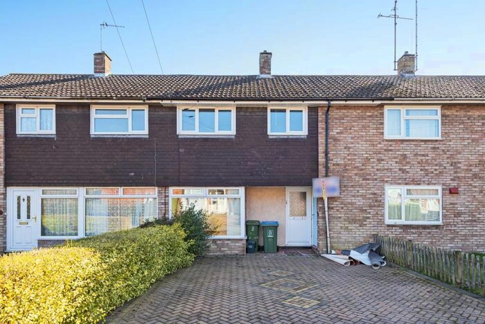 3 Bedroom Terraced House To Rent In Cannock Road, Aylesbury, HP20