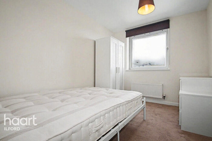 2 Bedroom Apartment To Rent In Centreway Apartments, Axon Place, Ilford, IG1
