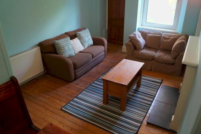 2 Bedroom Flat To Rent In Jamaica Street, Aberdeen, AB25