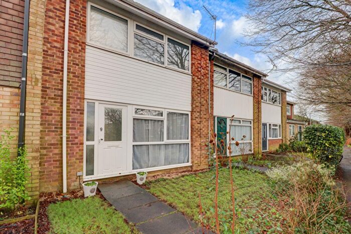 3 Bedroom Terraced House For Sale In Beechfield Way, Hazlemere, High Wycombe, Buckinghamshire, HP15