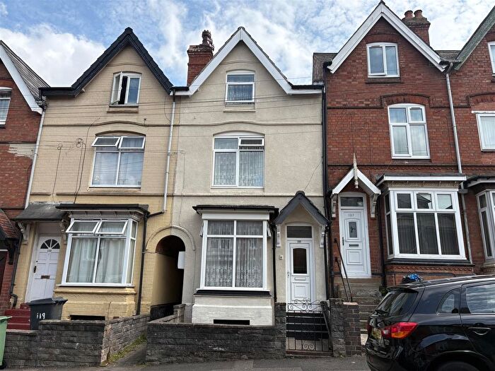 3 Bedroom Terraced House For Sale In Oakly Road, Redditch, B97