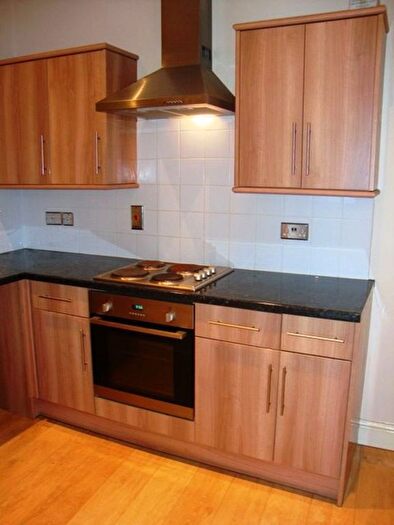 2 Bedroom Flat To Rent In High Street, Caerleon, NP18