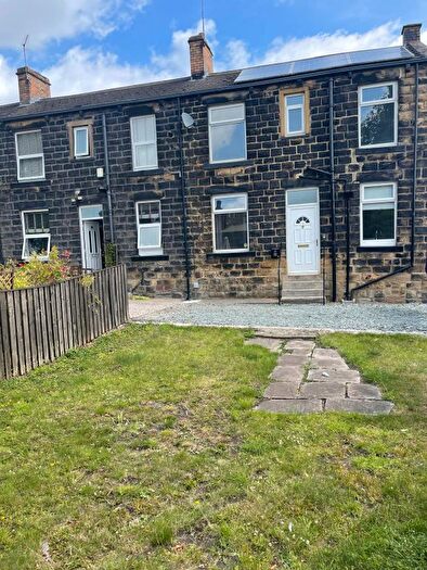 2 Bedroom End Of Terrace House To Rent In Scatcherd's Buildings, Leeds, LS27