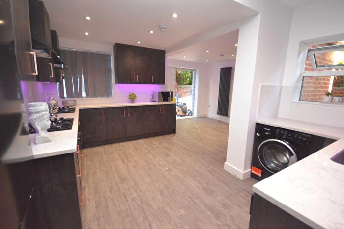 9 Bedroom Semi-Detached House To Rent In Denmark Road, Reading, RG1