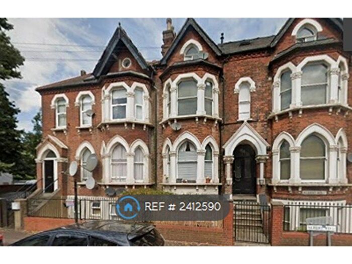 2 Bedroom Flat To Rent In Hoe Street, London, E17