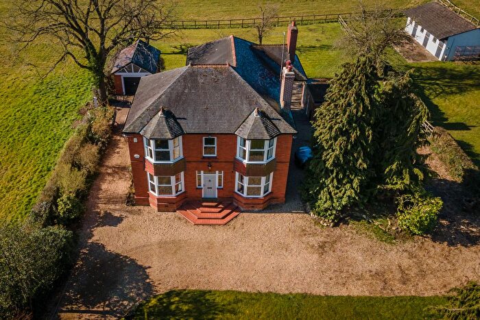 4 Bedroom Detached House To Rent In Adderley Road, Market Drayton, Shropshire, TF9