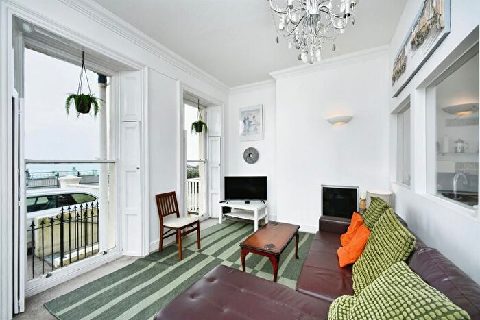 2 Bedroom Apartment For Sale In Marine Parade, Brighton, BN2