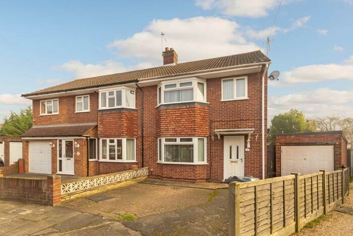 3 Bedroom Semi-Detached House To Rent In Priory Close, Hampton, TW12