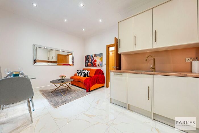 1 Bedroom Flat To Rent In Chilworth Street, London, W2