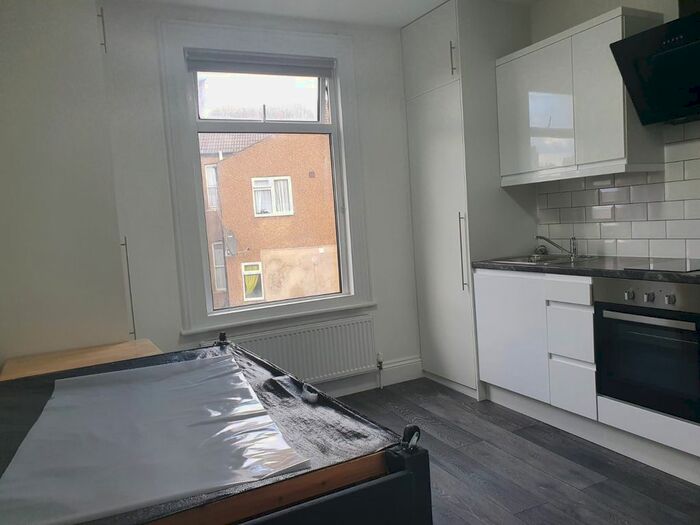 Studio To Rent In Russell Road, London, NW9