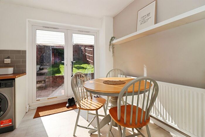 3 Bedroom End Of Terrace House For Sale In Badgeworth, Yate, Bristol, BS37