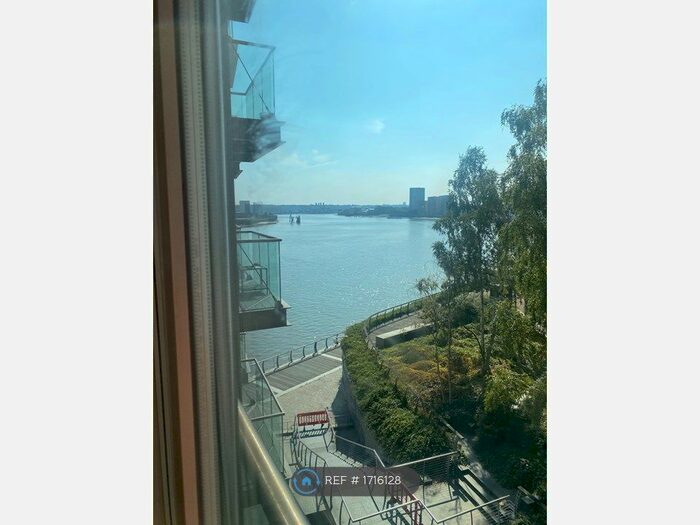 2 Bedroom Flat To Rent In New Providence Wharf, London., E14