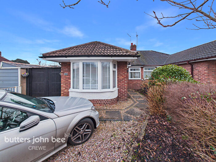 3 Bedroom Bungalow For Sale In Ludlow Avenue, Crewe, CW1